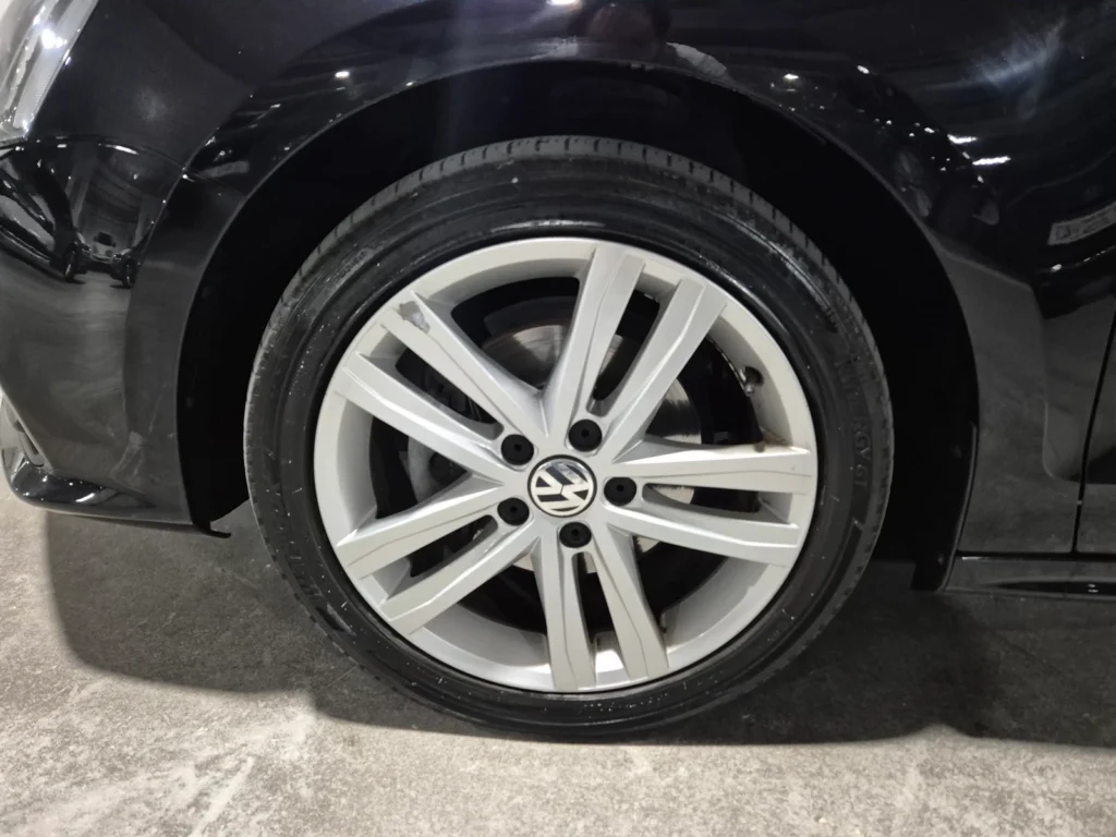 Volkswagen New Jetta 2.0 TDI BlueMotion Premium