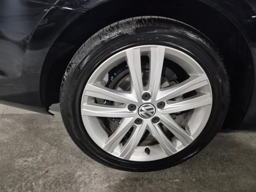 Volkswagen New Jetta 2.0 TDI BlueMotion Premium