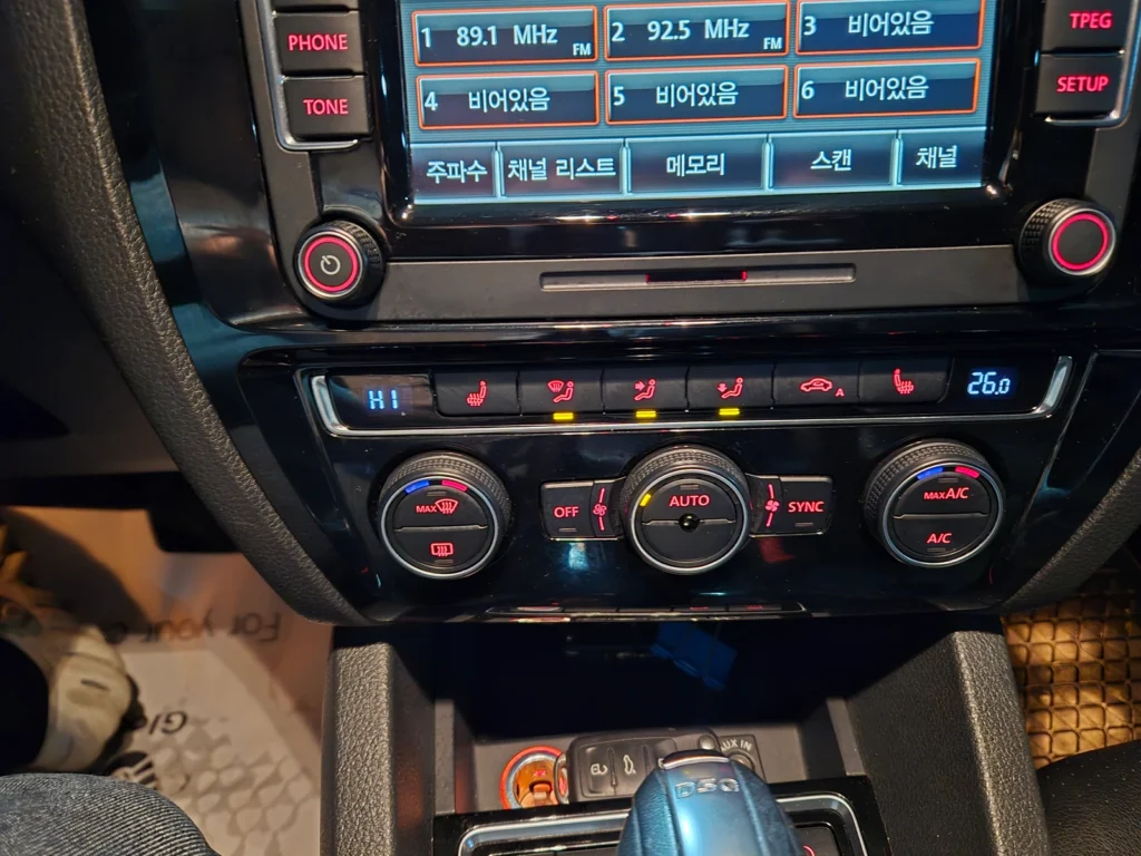 Volkswagen New Jetta 2.0 TDI BlueMotion Premium