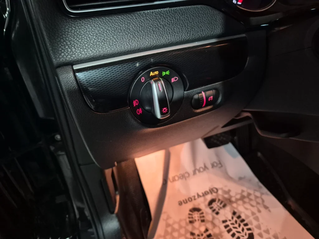 Volkswagen New Jetta 2.0 TDI BlueMotion Premium