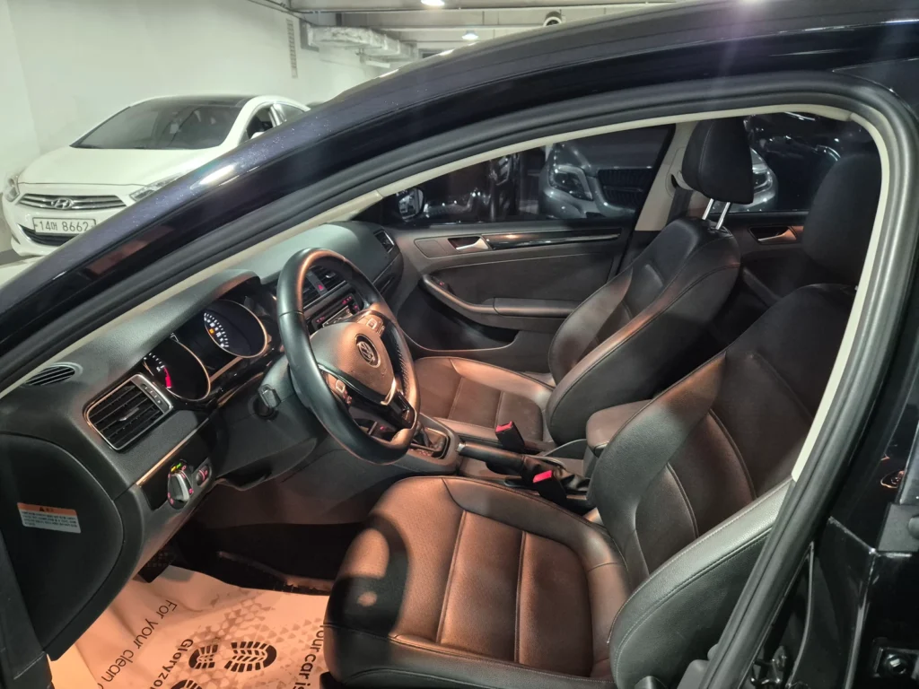 Volkswagen New Jetta 2.0 TDI BlueMotion Premium