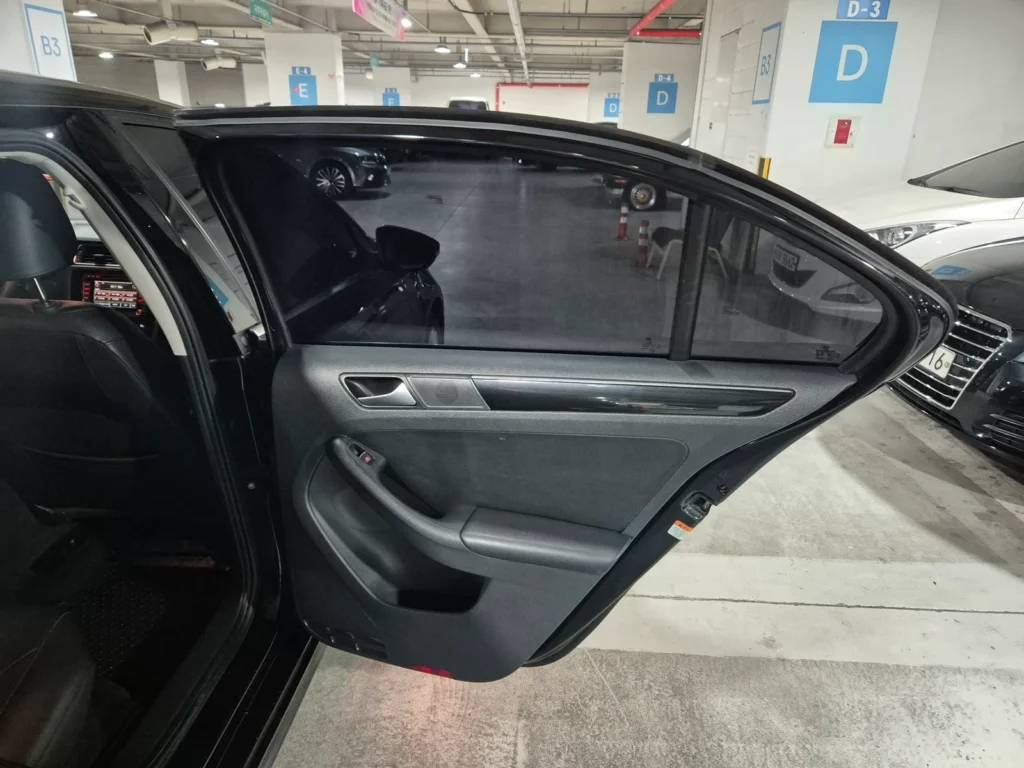 Volkswagen New Jetta 2.0 TDI BlueMotion Premium