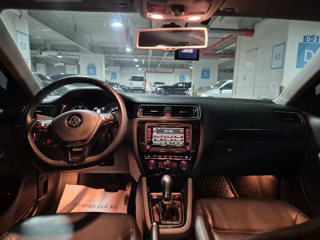 Volkswagen New Jetta 2.0 TDI BlueMotion Premium