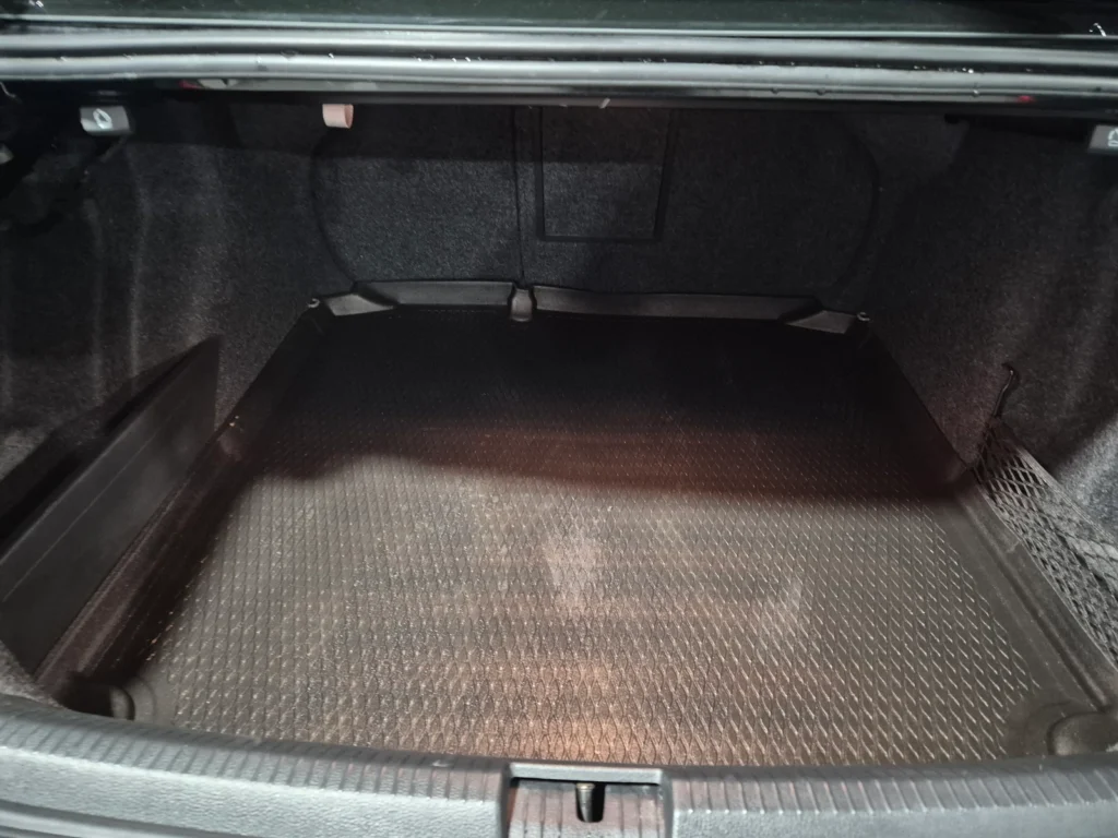 Volkswagen New Jetta 2.0 TDI BlueMotion Premium