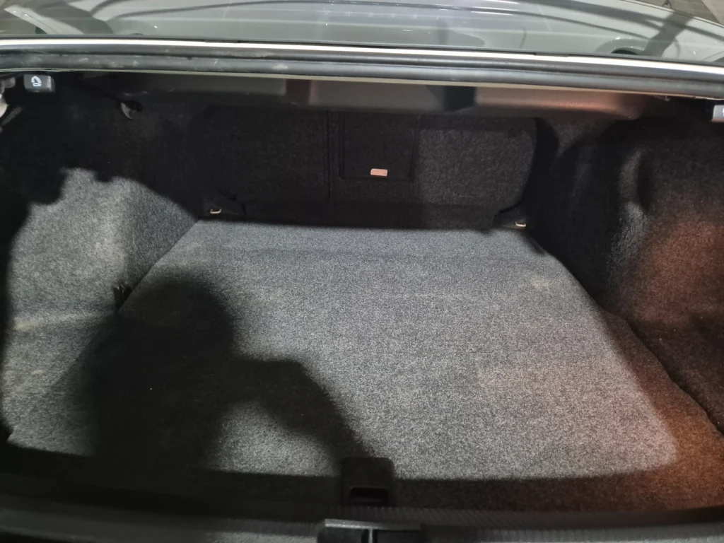 Volkswagen The New Passat 2.0 TDI