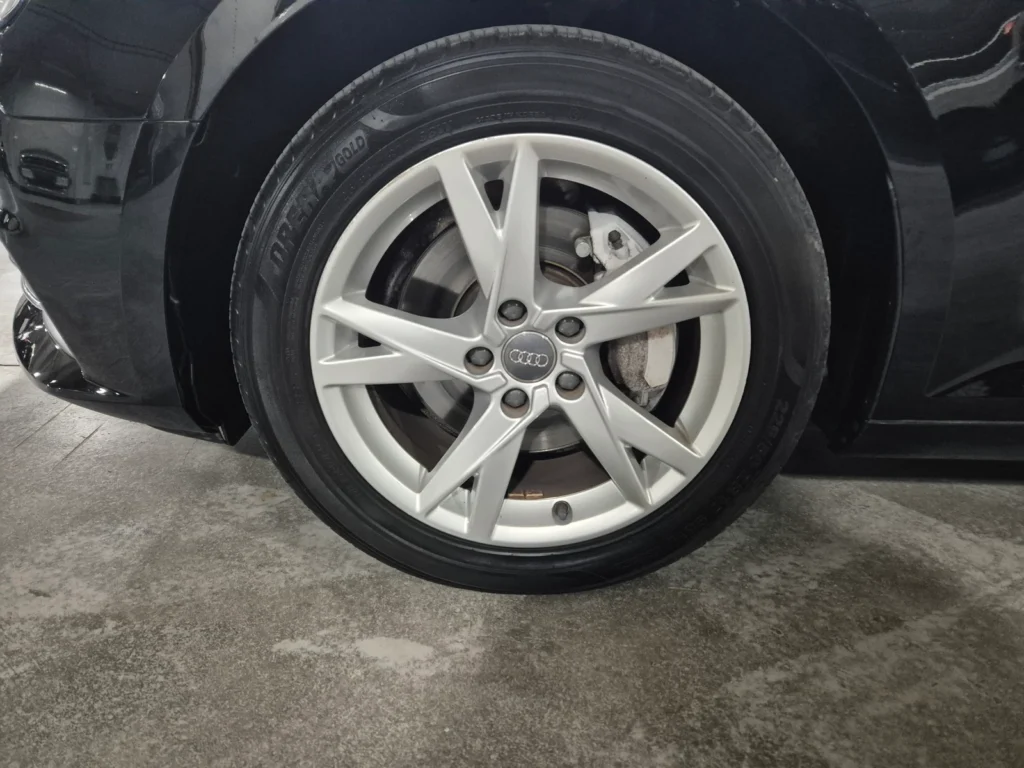 Audi A4 (B9) 35 TDI Premium