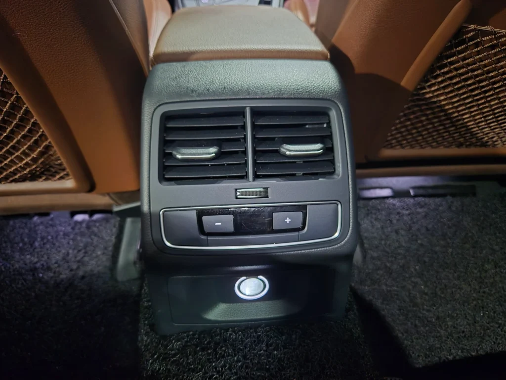 Audi A4 (B9) 35 TDI Premium