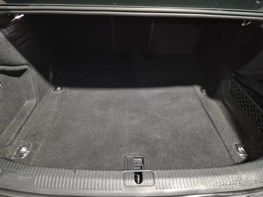 Audi A4 (B9) 35 TDI Premium