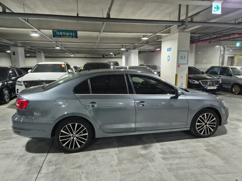 Volkswagen New Jetta 2.0 TDI BlueMotion