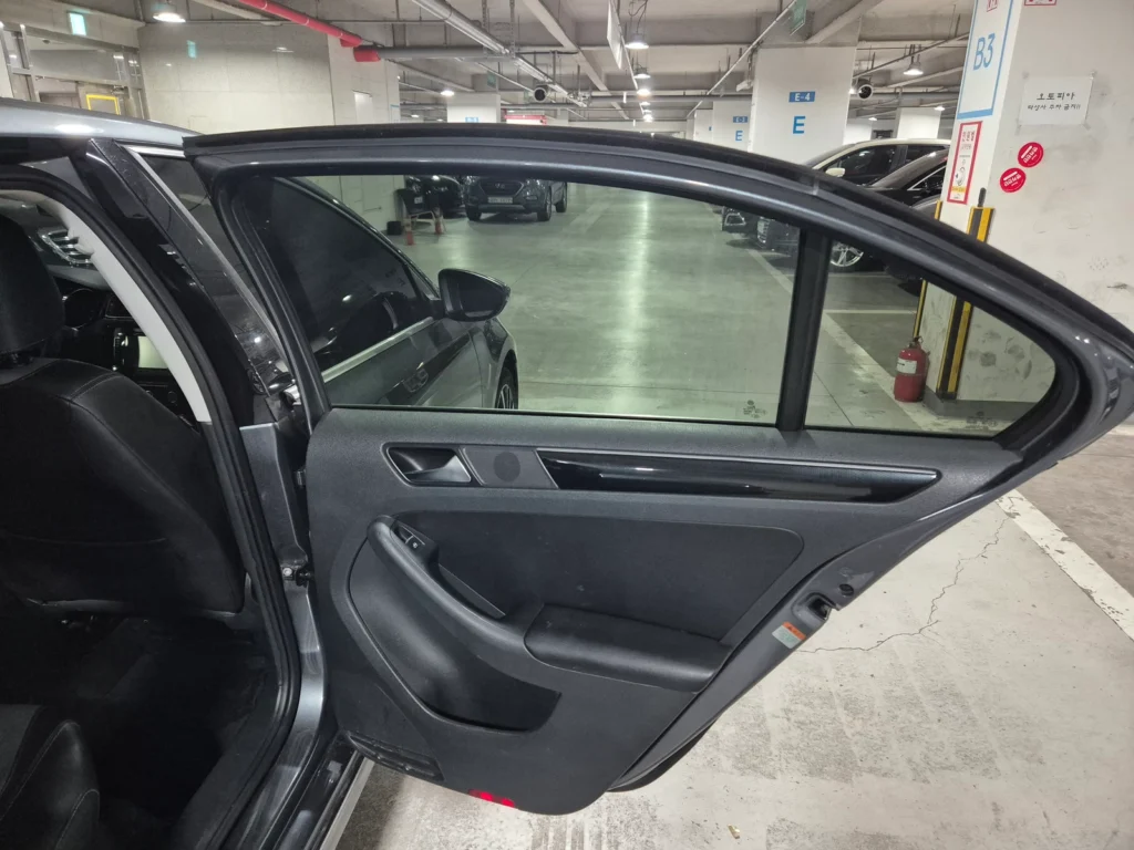 Volkswagen New Jetta 2.0 TDI BlueMotion