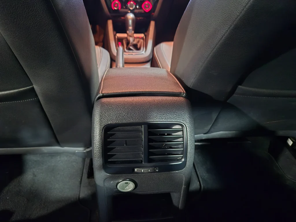 Volkswagen New Jetta 2.0 TDI BlueMotion