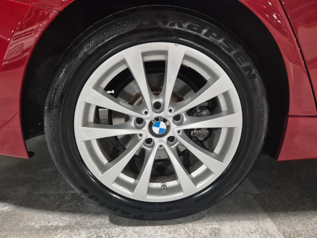 BMW 3 Series (F30) 320d