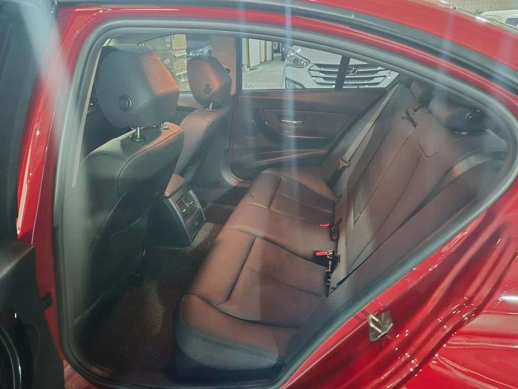 BMW 3 Series (F30) 320d