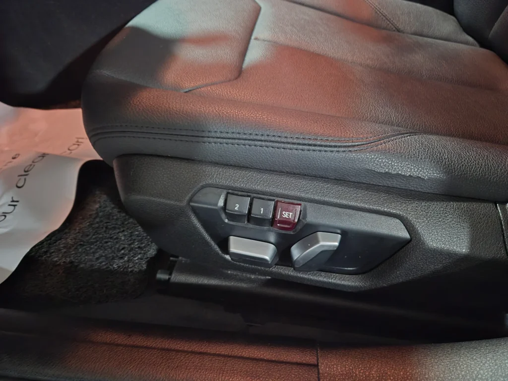 BMW 3 Series (F30) 320d