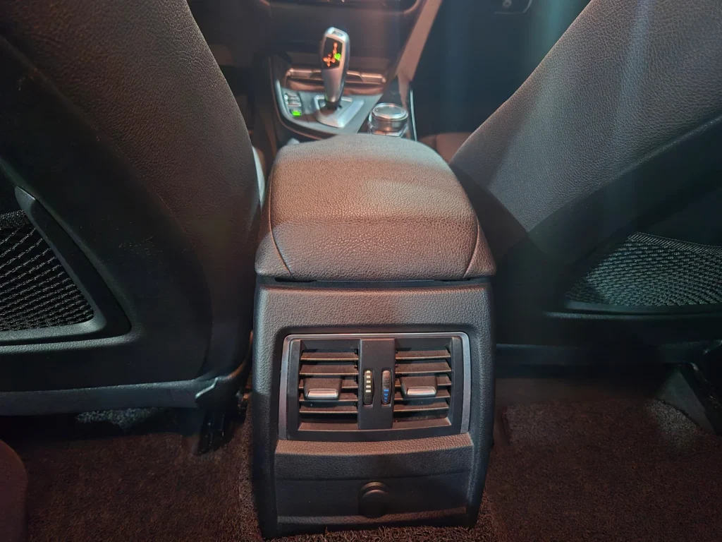 BMW 3 Series (F30) 320d