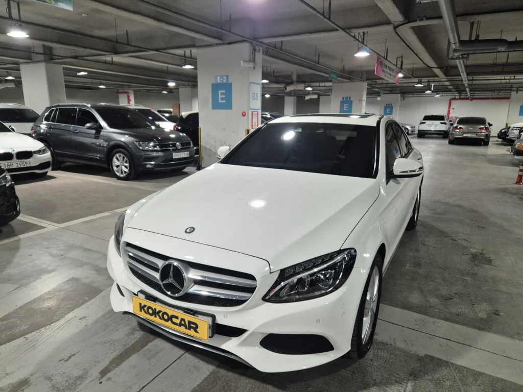 Benz C-Class W205 C220d 4MATIC