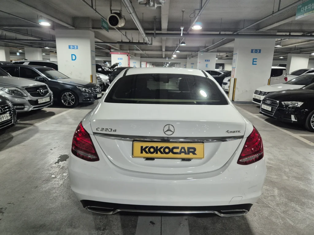 Benz C-Class W205 C220d 4MATIC