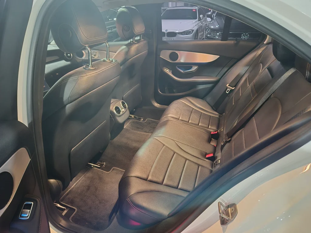 Benz C-Class W205 C220d 4MATIC