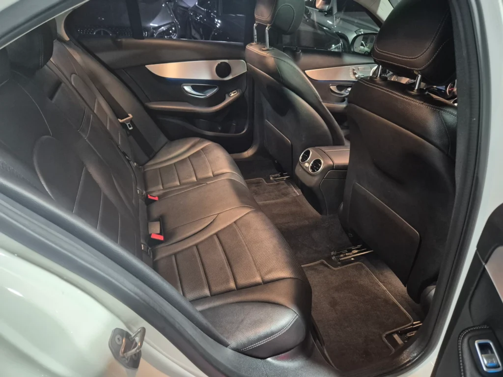 Benz C-Class W205 C220d 4MATIC