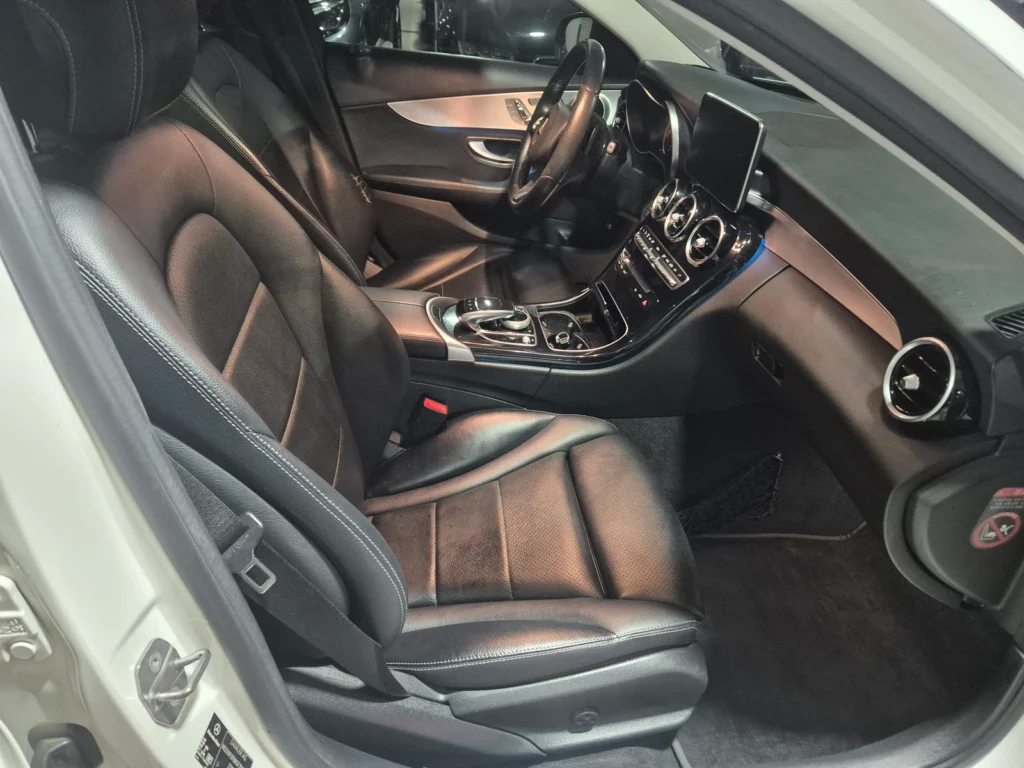 Benz C-Class W205 C220d 4MATIC