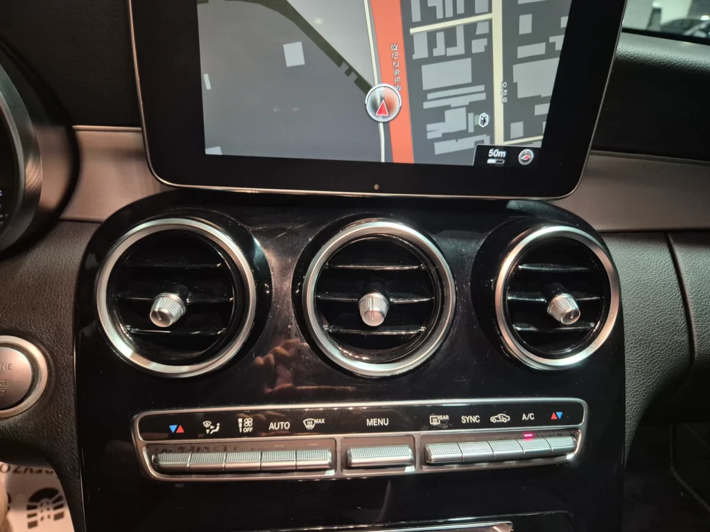 Benz C-Class W205 C220d 4MATIC