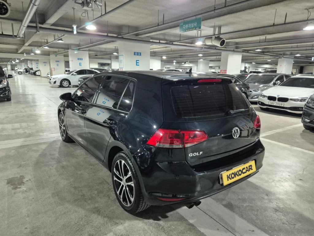 Volkswagen Golf 7th Generation 2.0 TDI Premium