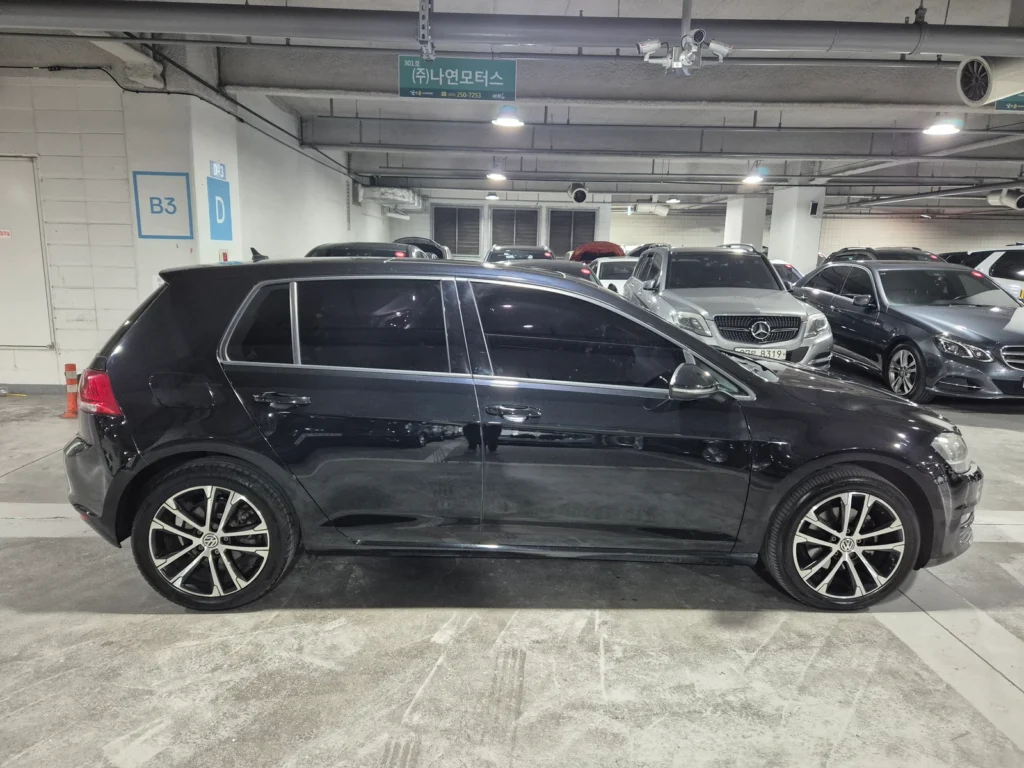 Volkswagen Golf 7th Generation 2.0 TDI Premium