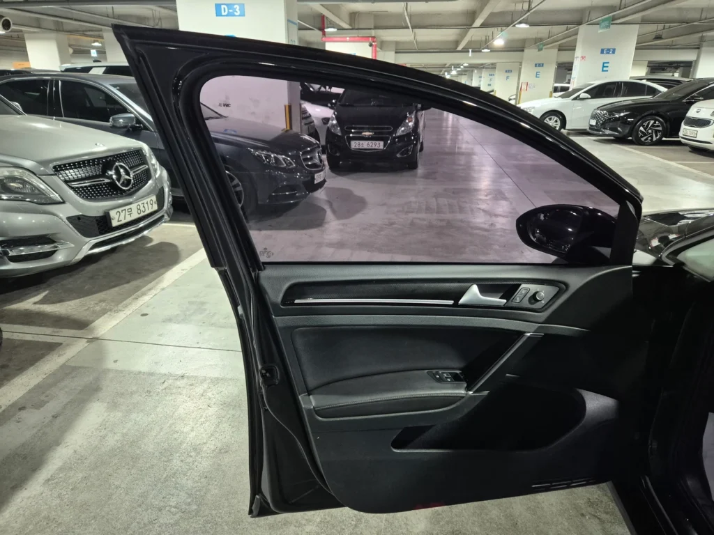 Volkswagen Golf 7th Generation 2.0 TDI Premium