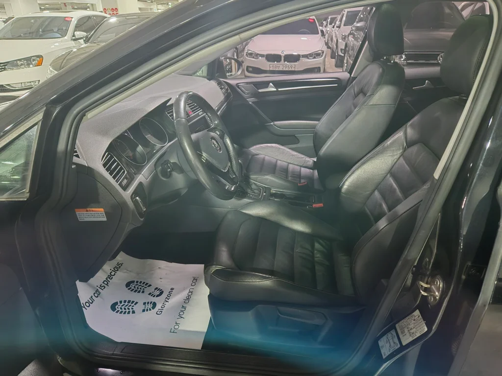 Volkswagen Golf 7th Generation 2.0 TDI Premium