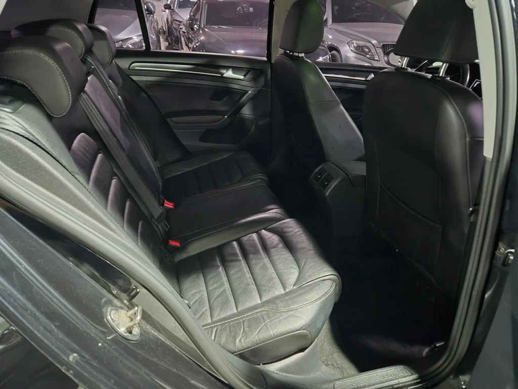 Volkswagen Golf 7th Generation 2.0 TDI Premium