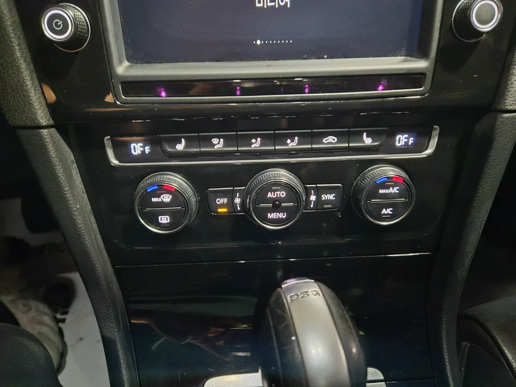 Volkswagen Golf 7th Generation 2.0 TDI Premium