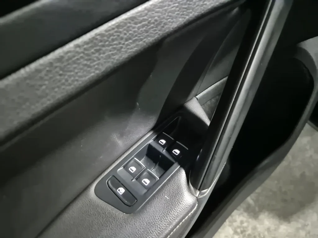 Volkswagen Golf 7th Generation 2.0 TDI Premium