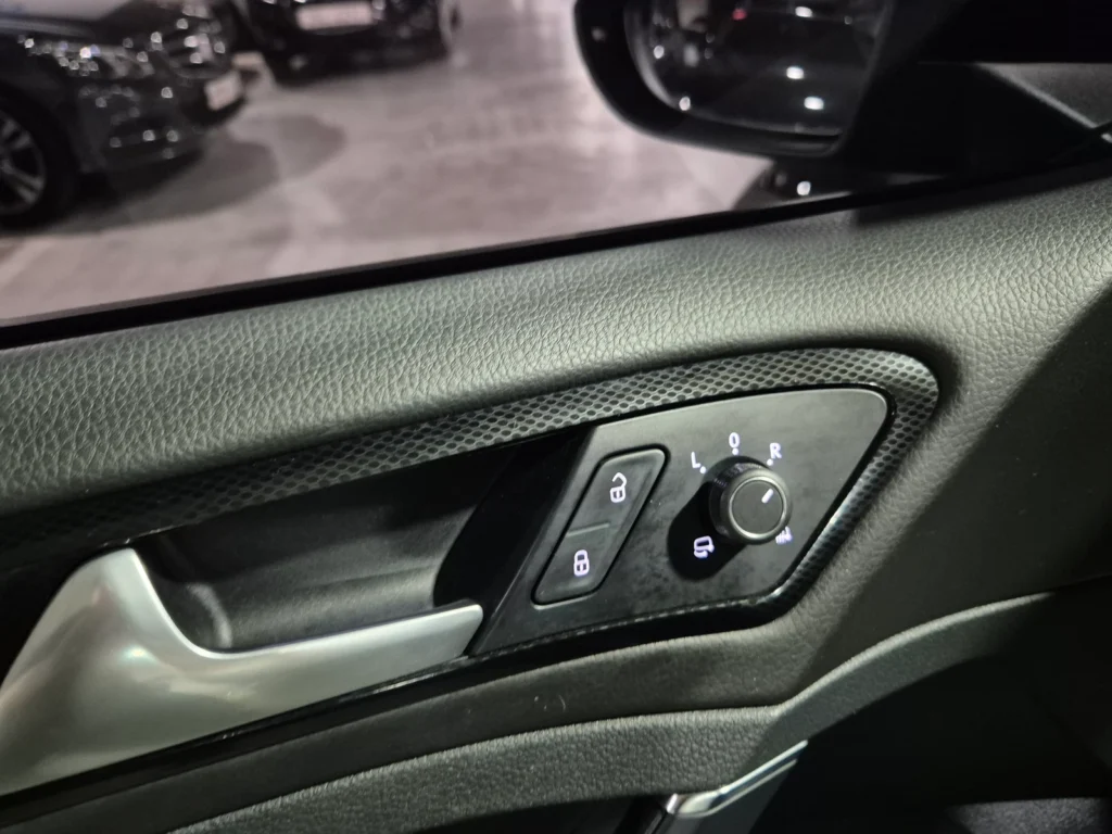 Volkswagen Golf 7th Generation 2.0 TDI Premium