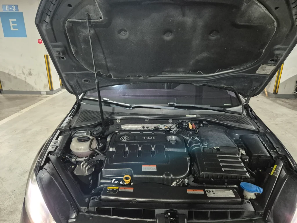 Volkswagen Golf 7th Generation 2.0 TDI Premium