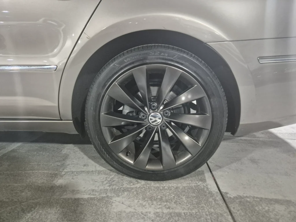 Volkswagen New CC 2.0 TDI BlueMotion 4MOTION