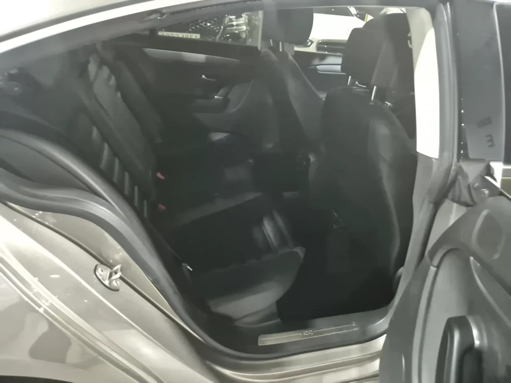 Volkswagen New CC 2.0 TDI BlueMotion 4MOTION