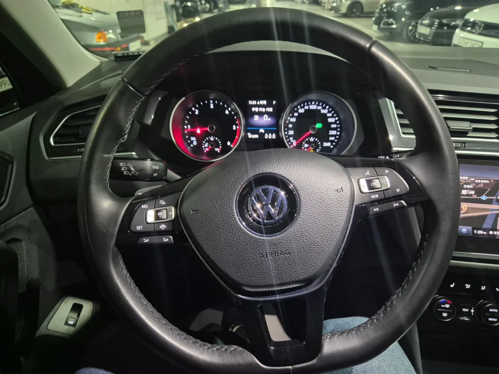 Volkswagen Tiguan 2nd Gen 2.0 TDI Premium