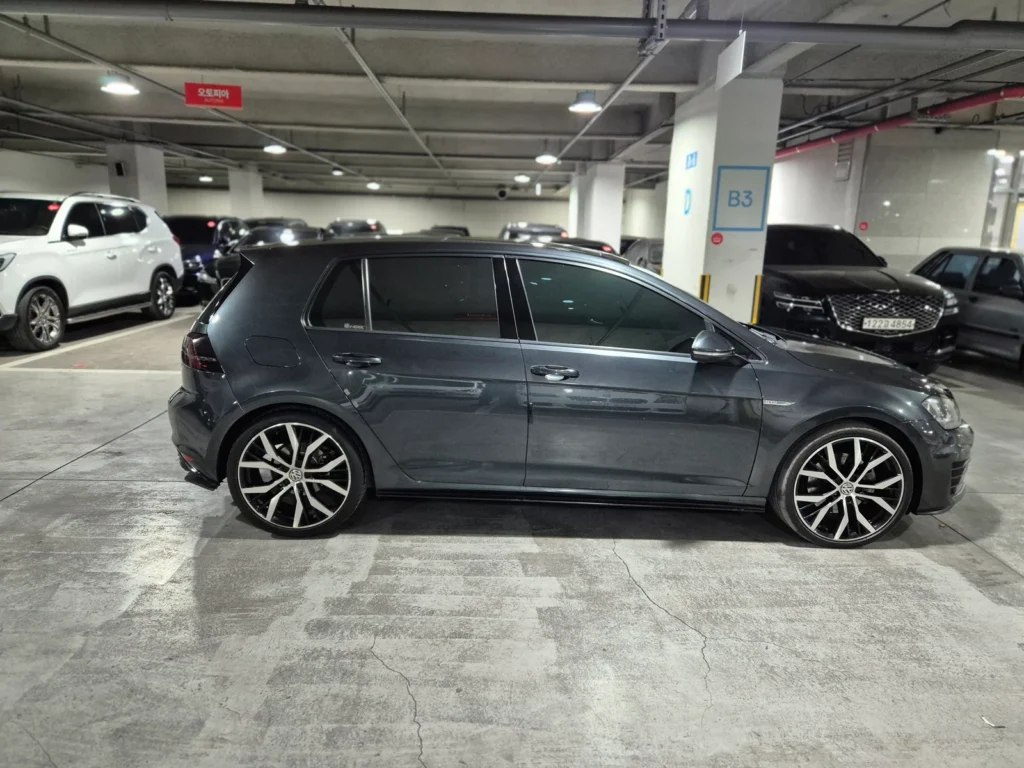 Volkswagen Golf 7th Gen 2.0 GTD Extreme Edition
