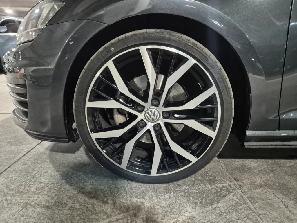 Volkswagen Golf 7th Gen 2.0 GTD Extreme Edition