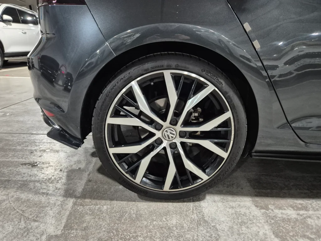 Volkswagen Golf 7th Gen 2.0 GTD Extreme Edition