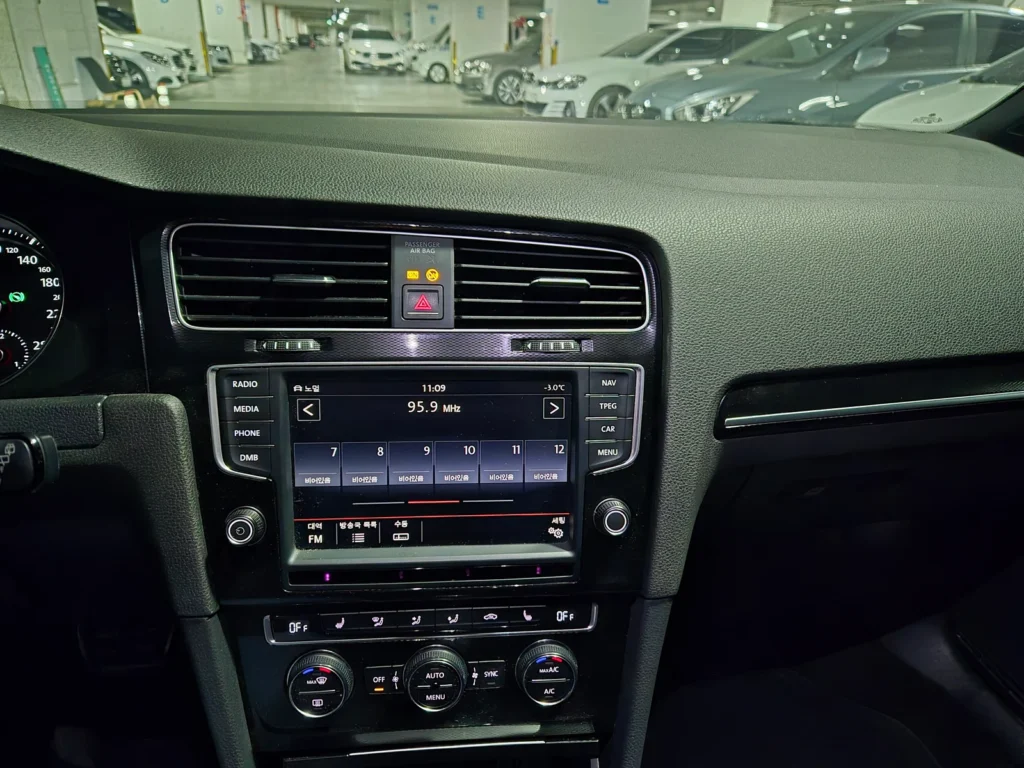 Volkswagen Golf 7th Gen 2.0 GTD Extreme Edition