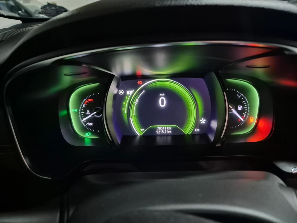 Renault-KoreaSamsung SM6 2.0 GDe RE