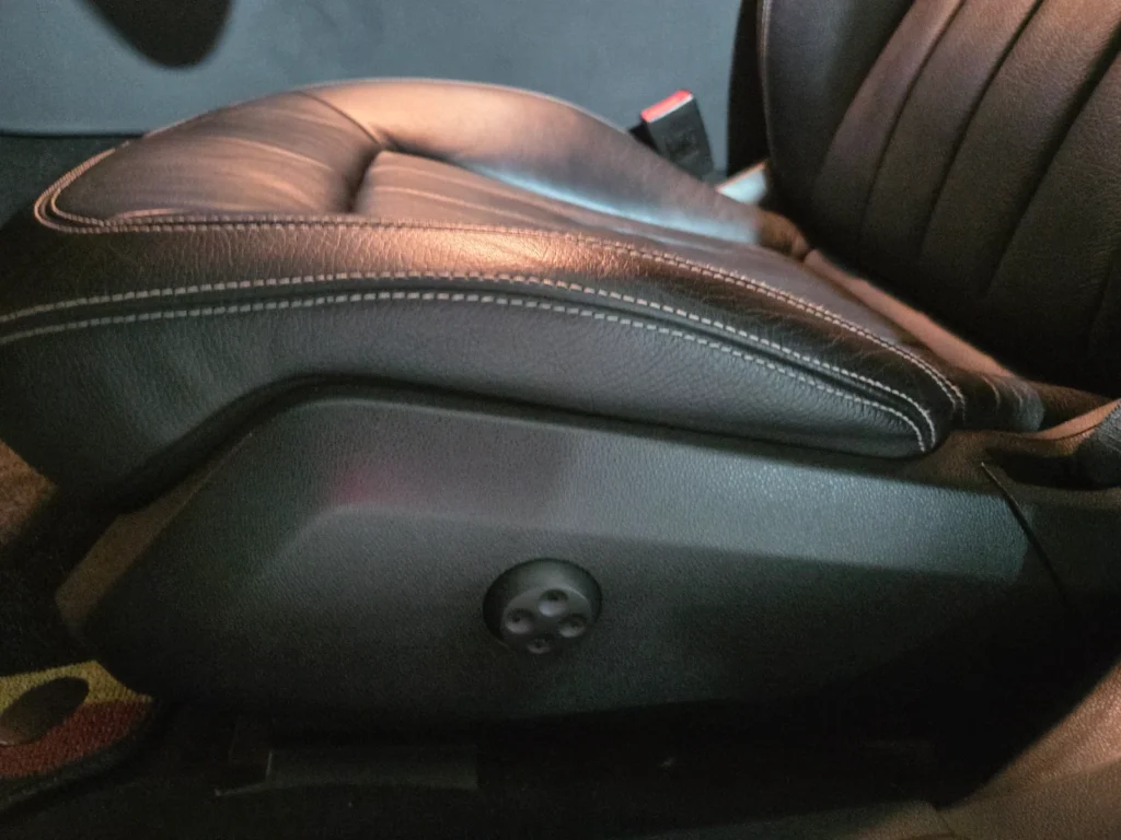 Benz CLS-Class W218 CLS250d 4MATIC AMG Line