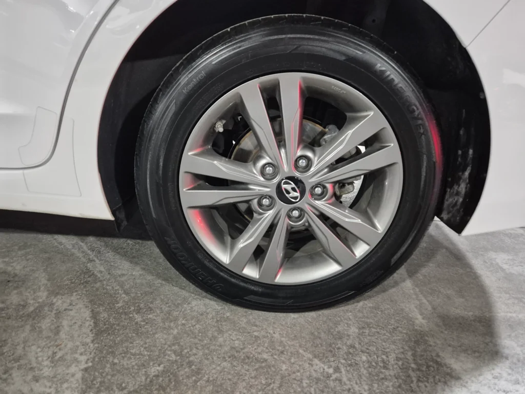 Hyundai Avante AD 1.6 e-VGT Smart