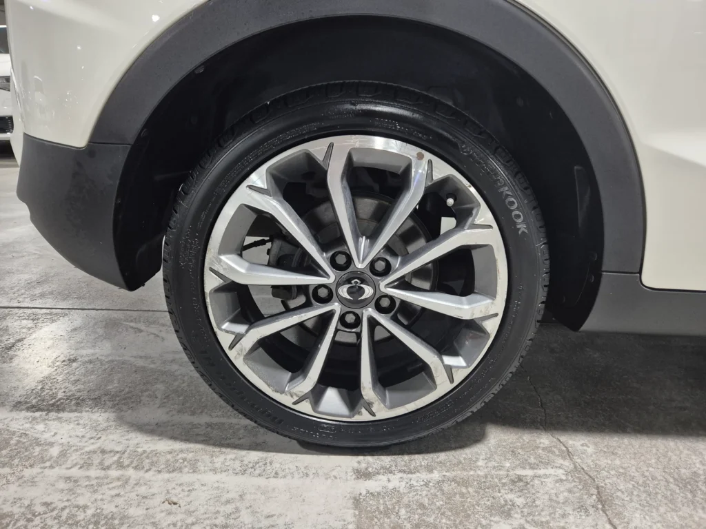 KG_Mobility_Ssangyong Tivoli Armor Gear Edition 2WD