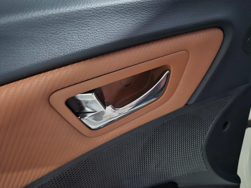 KG_Mobility_Ssangyong Tivoli Armor Gear Edition 2WD