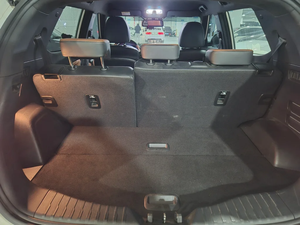 KG_Mobility_Ssangyong Tivoli Armor Gear Edition 2WD