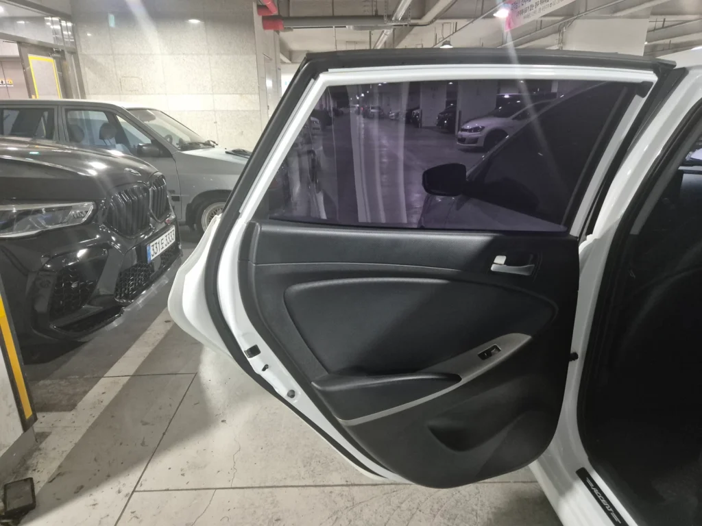 Hyundai Accent (new) Wit Diesel 1.6 VGT Modern