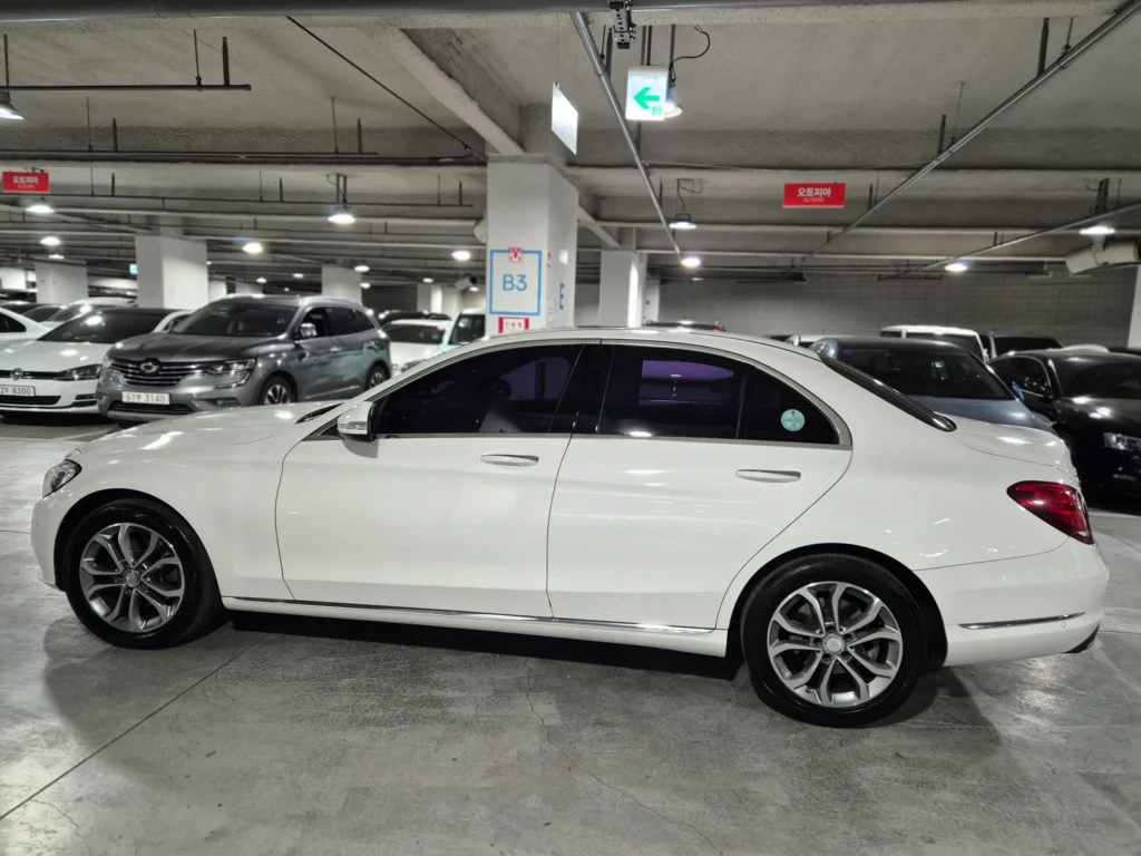 Benz C-Class W205 C220 BlueTEC Avantgarde