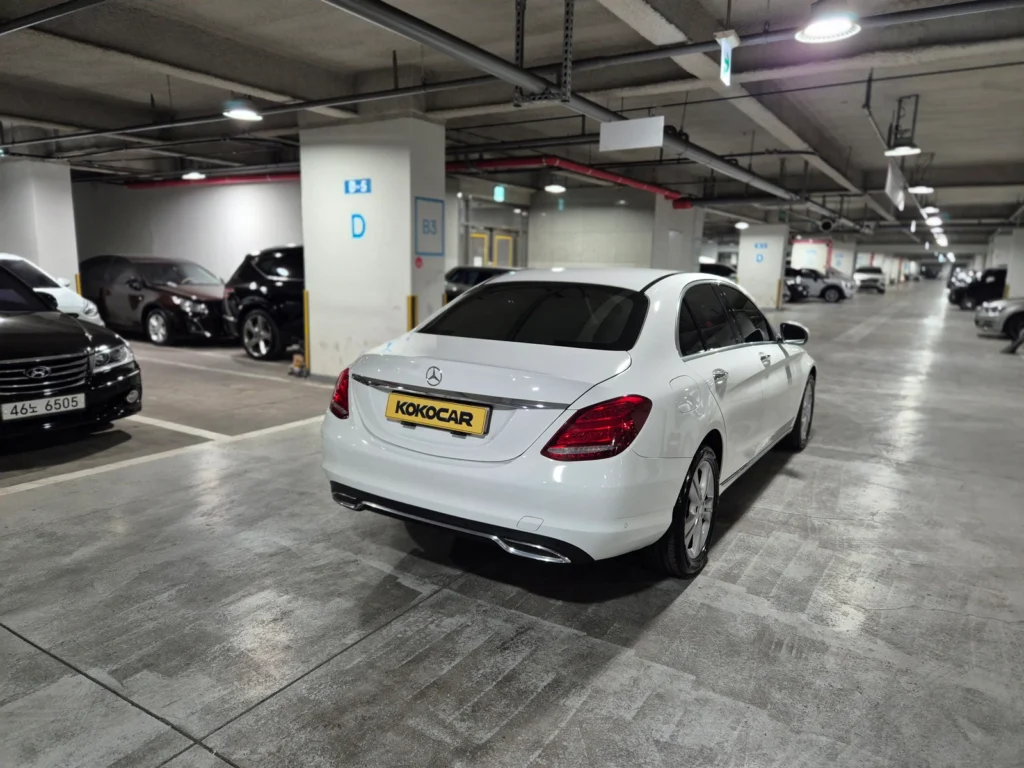 Benz C-Class W205 C220 d 4MATIC